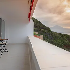 Ocean's Light Apartment Tacoronte